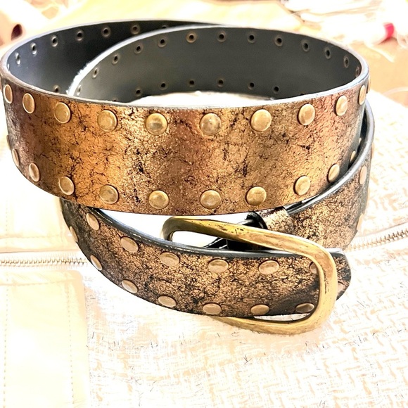 Via Spiga,Soft Italian Leather Belt,Metal Embellishments,Excellent Cond,Size L main image 10